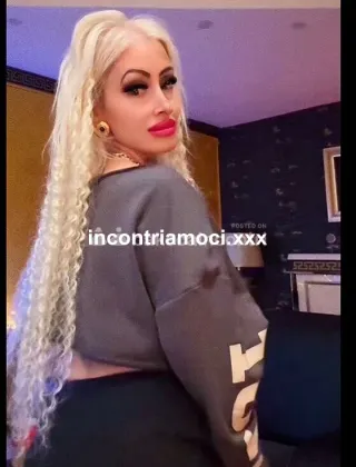 3500210340 - Karina 32 Mistress Latina