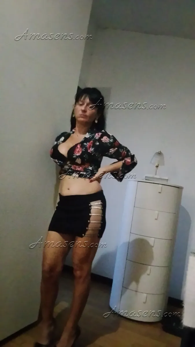 Lady Chat
