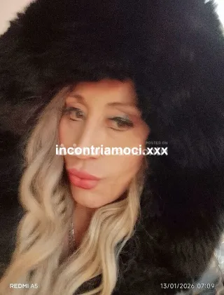 32 - Alessia Trans Bari - 3207876661