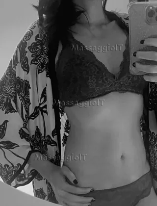15 - Veronica Massaggi Escort Roma - 3758427639