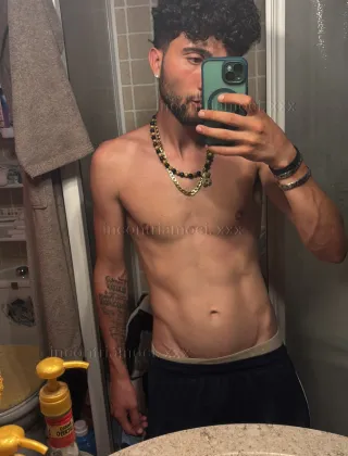 3290872275 - Ragazzo Interessante