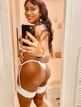 3892952316 - Ciao, Mi Chiamo Cinthya Il Mio Lavoro E Rendere