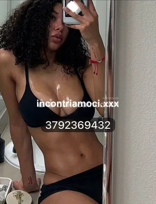 32 - Luna Escort Caserta - 3792369432