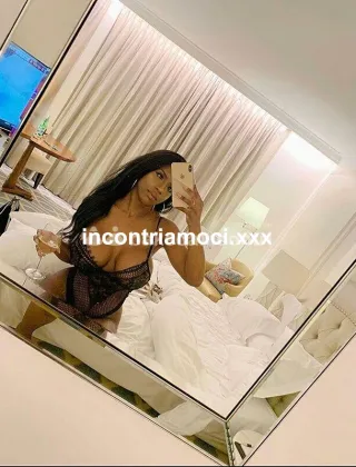 2 - New New Escort Como - 3388321413
