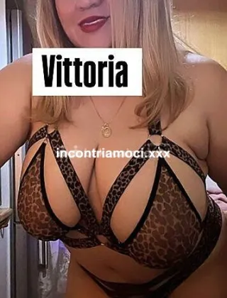 3 - Vittoria Escort Cosenza - 3880955814