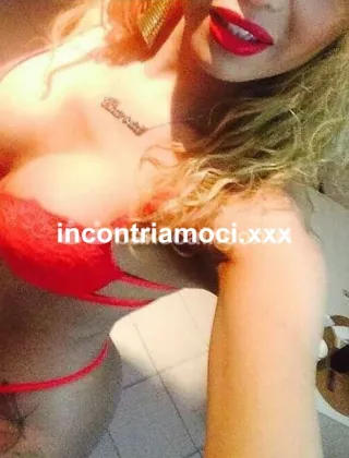 33 - Paty Araujo Trans Napoli - 3281043800