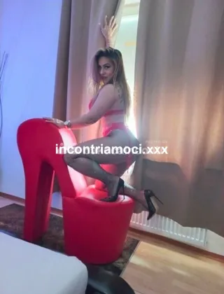 26 - Milf Italiana Escort Lucca - 3273348200