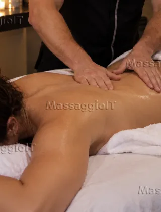 1 - Massaggi Lucca - 3317667526
